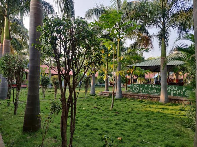 Tadoba Tiger Valley Resort Tadoba Mohurli Экстерьер фото